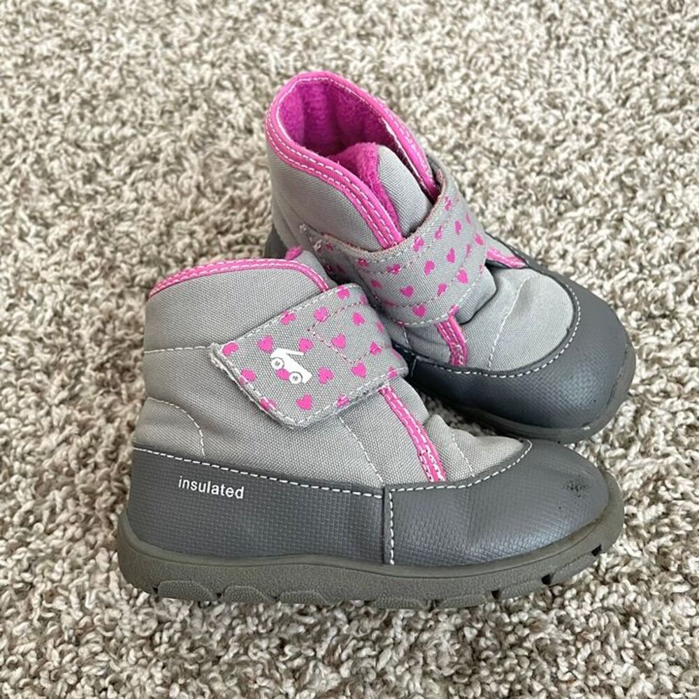 Size 7 / Toddler Girl See Kai Run Boots